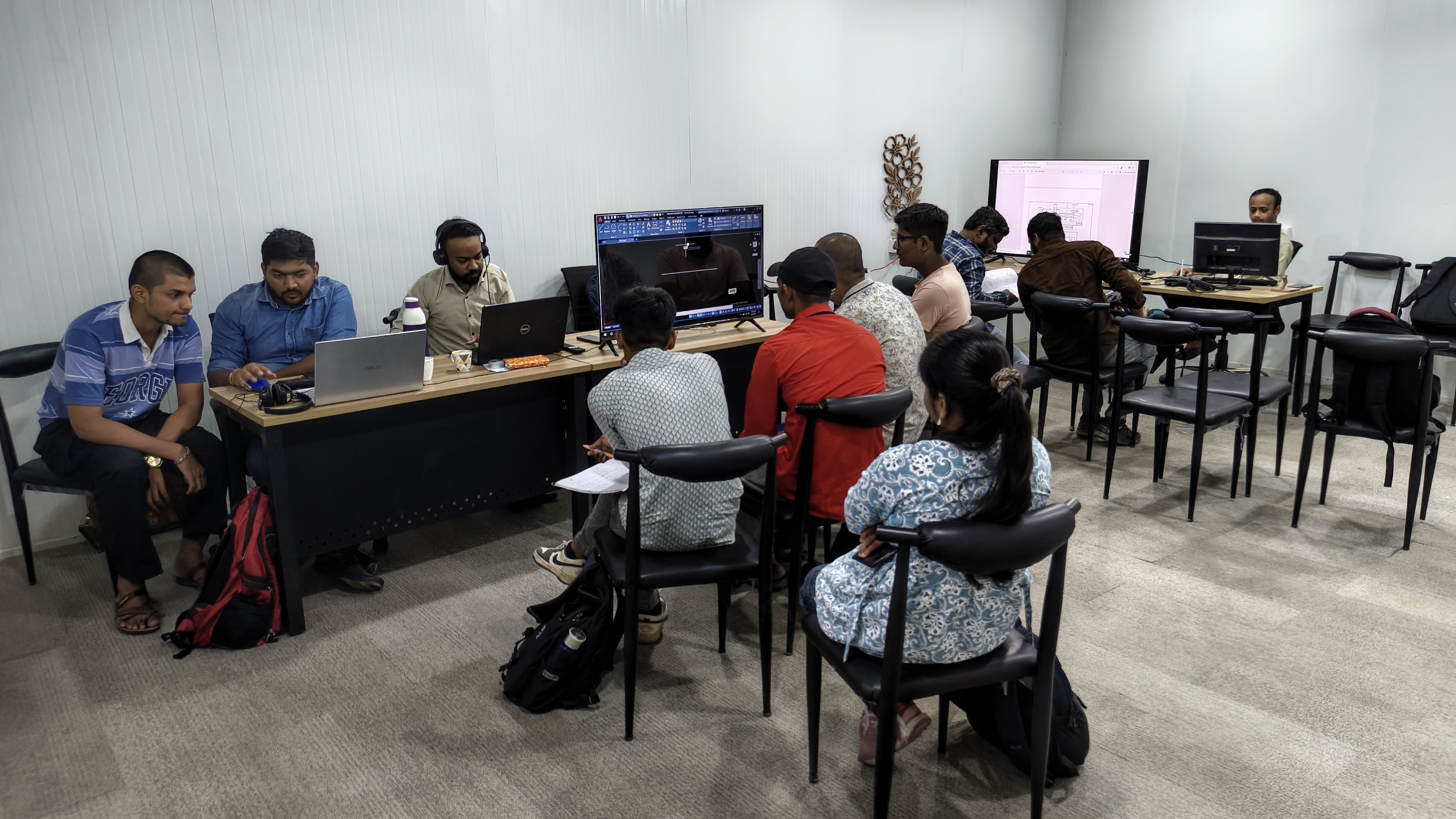 Ahmedabad campus — photo 7 of 8